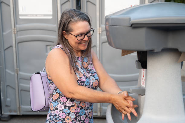 Best Porta potty delivery and setup  in Hyattsville, MD